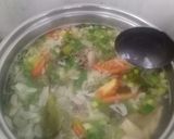 Foto langkah ke 5 dari resep Sop Ikan Gurame.