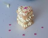 Foto del passaggio 9 della ricetta Cuori di millefoglie con crema chantilly e fragole vegan