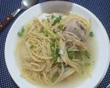 Foto del paso 2 de la receta: Caldo de gallina... este es una receta peruana muy buena