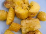 Singkong goreng mekar