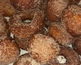 صورة لخطوة 6 من وصفة الدونات بالمربى 🍩