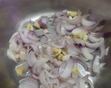 A picture of step 1 of Matar paneer.