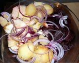 Une image de l'étape 1 de Salade harengs fumés pomme verte granny, oignon rouge, pomme de terre vinaigre de cidre miel fenouil.