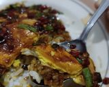 Foto langkah ke 6 dari resep Nasi Telur Ceplok Kecap.