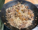 Une image de l'étape 12 de Vermicelles de riz au bœuf mariné gingembre et tomate.