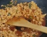 Foto langkah ke 3 dari resep Thai Chicken Lemon Basil Fry.