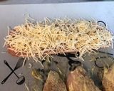 Une image de l'étape 3 de Roulés de poulet au bacon,emmental,moutarde douce et champignons.