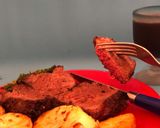 Foto del paso 11 de la receta: #LaCocinaNosUneMi bife de chorizo (entrecot en España) marinado al malbec