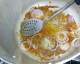 A picture of step 2 of Brown jollof rice.
