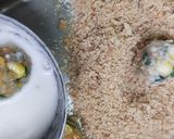 A picture of step 2 of Corn lollypops.
