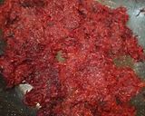 A picture of step 1 of Beetroot halwa.