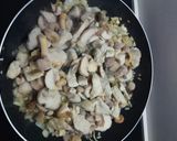 Foto del paso 4 de la receta: Risotto de setas y pollo