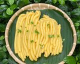 Hình bước làm 3 của món Khoai mì hấp, cán sợi, nước cốt dừa