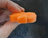 A picture of step 7 of Flower carrots.