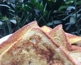 Foto langkah ke 3 dari resep French Toast.