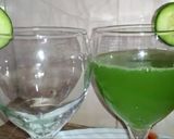 A picture of step 4 of Cucumber juice and refreshing water.
