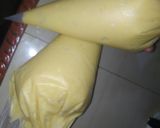 Foto langkah ke 4 dari resep Soes kering Original & Isi coklat.