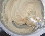 Foto langkah ke 3 dari resep Cream cheese homemade part 1.