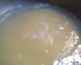 A picture of step 2 of Kesar Sheera.