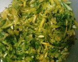 Foto del paso 1 de la receta: Hamburguesas de zapallitos (con zanahoria y cebolla)