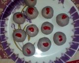 A picture of step 17 of Pomegranate sandesh.
