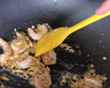 Foto langkah ke 1 dari resep Spaghetti Aglio e Olio.