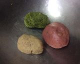 A picture of step 2 of Rose sweet.
