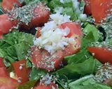 Foto del paso 3 de la receta: Chorizo al plato con radicheta, tomate y ajo