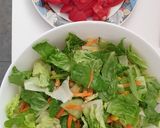 A picture of step 2 of Mixed colorful salad.