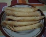 Foto langkah ke 5 dari resep Tape Stick Roll.