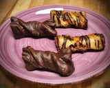 Foto del paso 2 de la receta: Lazos hojaldrados de chocolate y miel