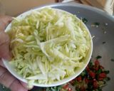 A picture of step 13 of Schezwan Soup.