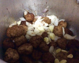 Foto del paso 3 de la receta: Albóndigas con guisantes