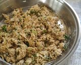 A picture of step 5 of Lauki Muthiya.