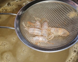 Foto del paso 2 de la receta: Arroz salteado con champiñones y gambas