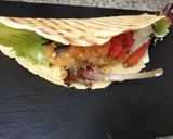 Une image de l'étape 7 de Tortillas crispy chicken spicy sauce.