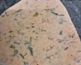 A picture of step 2 of Methi paratha.