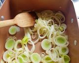 Foto del paso 2 de la receta: Sopa de zanahoria con tomillo