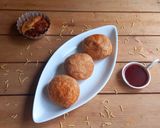 A picture of step 7 of Dryfruit Kachori with Spicy Stuffed Masala.
