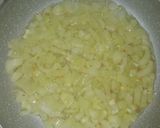 Cukkinis tojáspörkölt recept fázis 1 fotója
