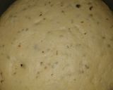 Foto langkah ke 4 dari resep Pizza Sosis Keju.