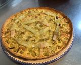 Une image de l'étape 13 de Tarte géante « noeuds » à la rhubarbe du jardin et crème vanille (pâte brisée au sirop d érable).