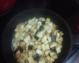Foto del paso 3 de la receta: Estofado de pollo con berenjena y papas