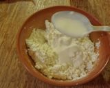 Mazsolás-datolyás zsemle recept citromos túrókrémmel recept fázis 8 fotója