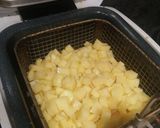 Foto del paso 4 de la receta: Salchichas frescas con patatas a la cerveza