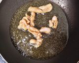 Foto langkah ke 1 dari resep Mie Ayam Topping Ayam Kecap.
