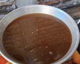Foto langkah ke 3 dari resep Es Sirup Buah Kurma Homemade.