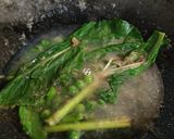 Foto langkah ke 5 dari resep Gulai Ikan Salai.