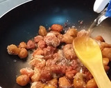 A picture of step 4 of Plum sauce in two different way.