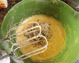 Foto del paso 2 de la receta: Bizcocho de frutos secos y semillas
